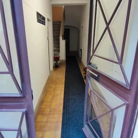 בית נופש B Independent Entrance Private Bathroom - No Kitchen